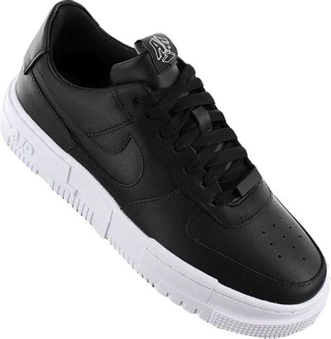 nike air force 1 dames zwart met wit nike teken|Nike Air Force 1 sneakers.